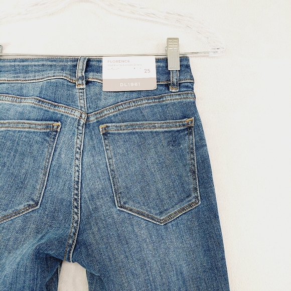 New DL1961 Florence Mid rise Instasculpt Side Stripe Skinny Jeans  P277 - Picture 6 of 11